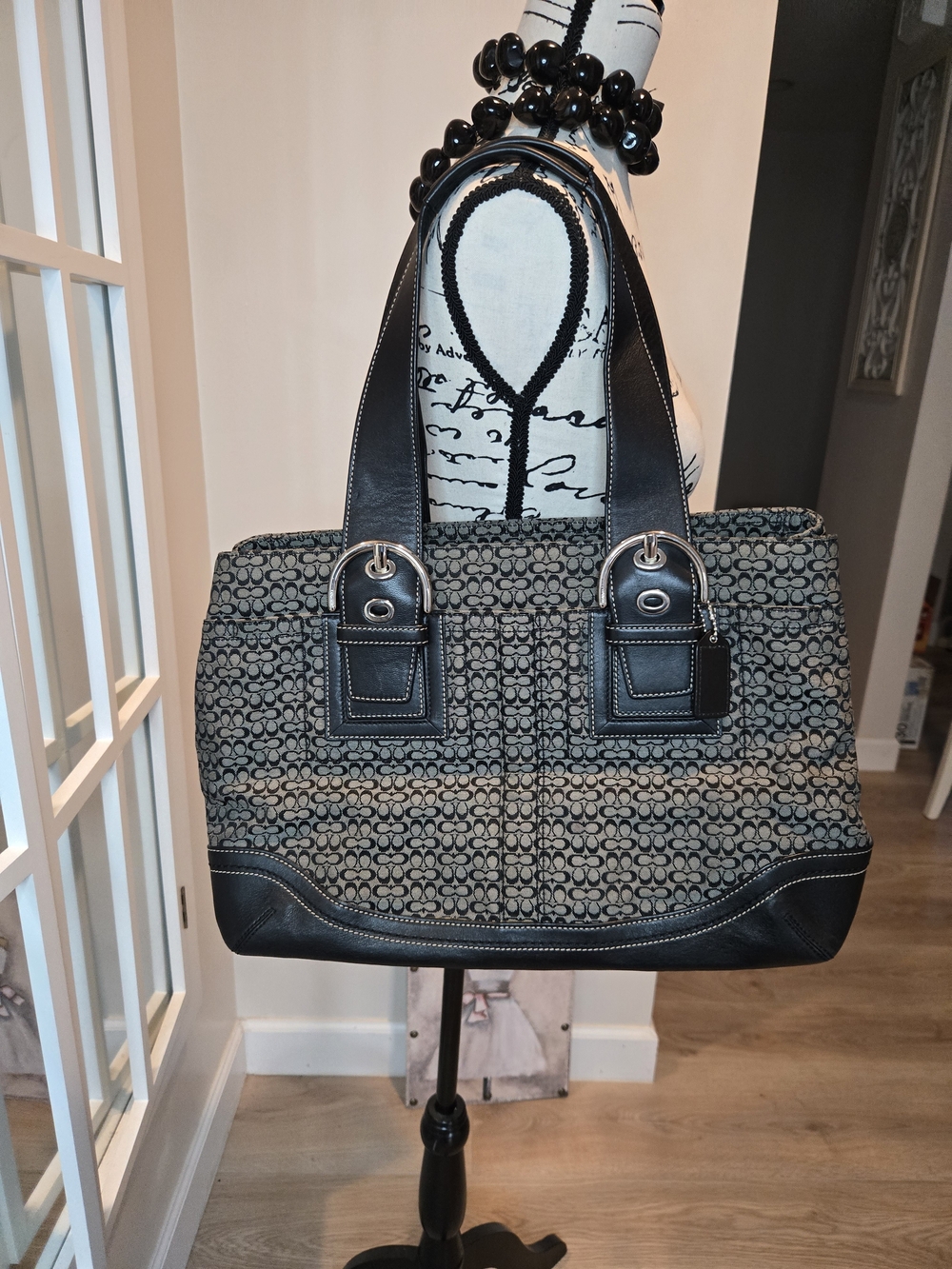 Coach Y2K  Signature Canvas Tote Bag Purse in Black/Gray Silver Hardware F10928